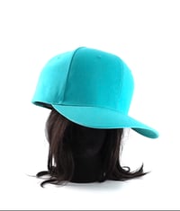 Image 1 of TURQUOISE GIANT CAP 1/1