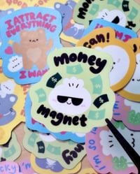 Image 2 of Money Magnet