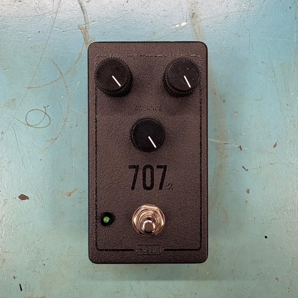 707a Fuzz - Pedalboard-Friendlier! 