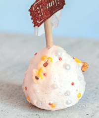 Image 4 of Popcorn/Cotton Candy Themed Centerpieces 