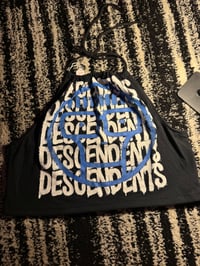 1 of 1 Descendants halter