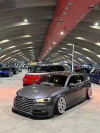 Image 1 of MOBGXNG BLOCKSTYLE