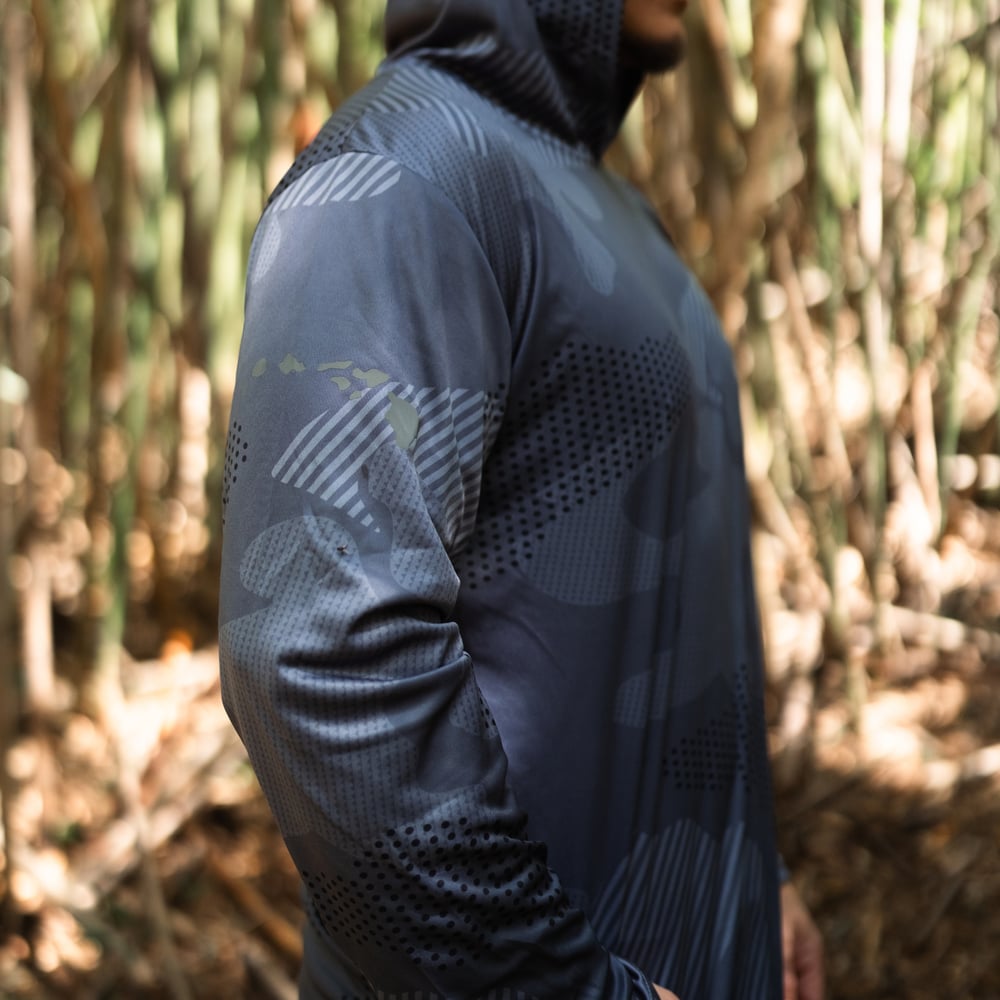 Image of HA'AHEO MENS DRI FIT HOODIE GRY