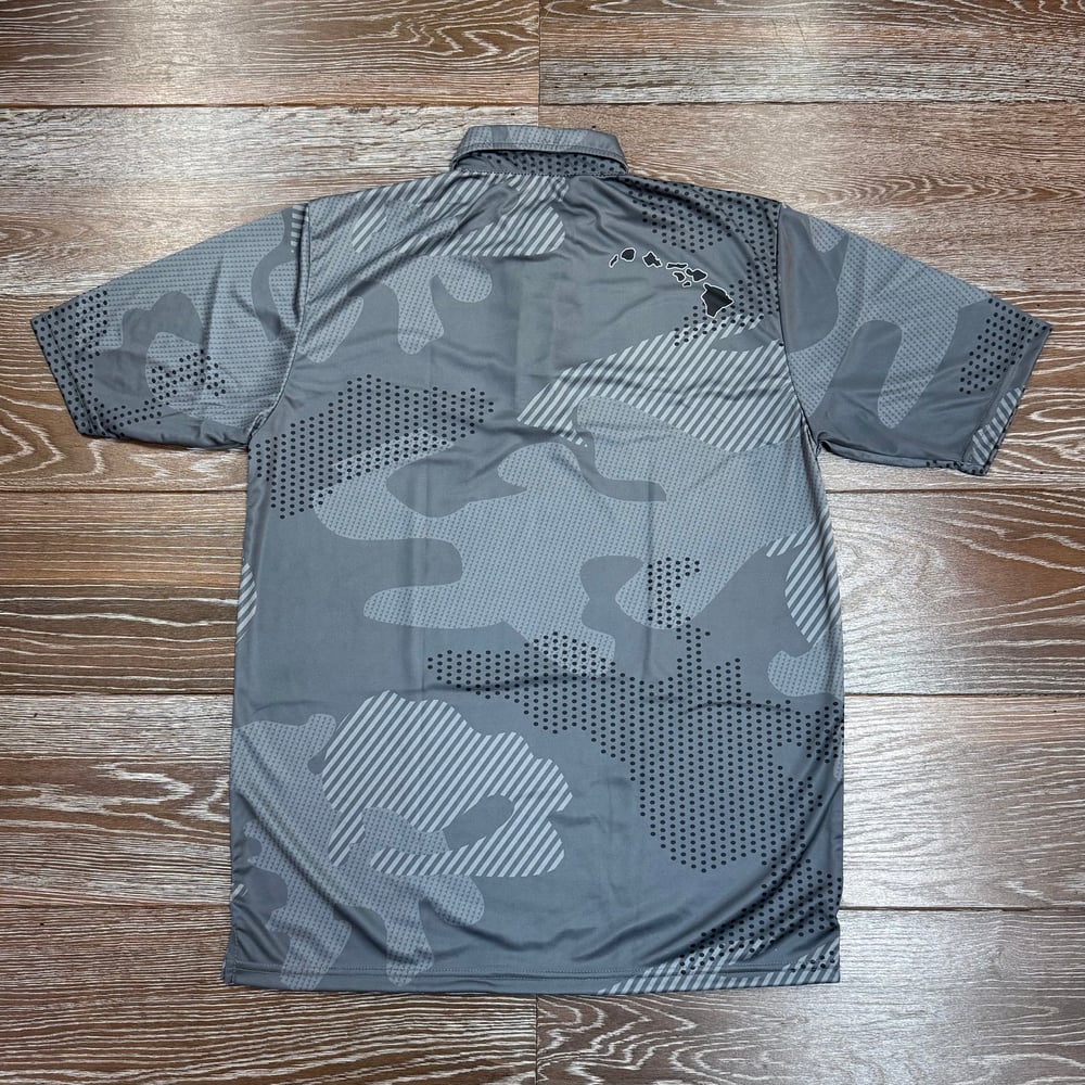 Image of HA'AHEO MENS DRI FIT POLO SHIRT GRY