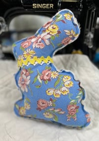 Image 2 of Vintage Blue Embroidered Bunny (Yellow Trim RT)