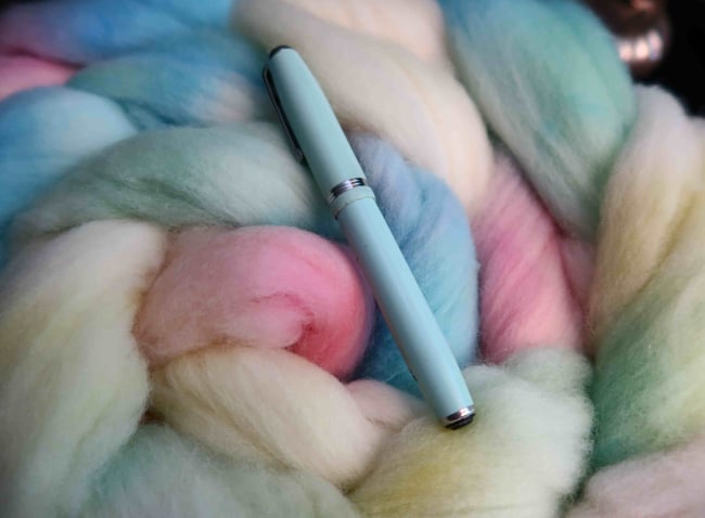 Esterbrook Pastels Combed Top - Targhee