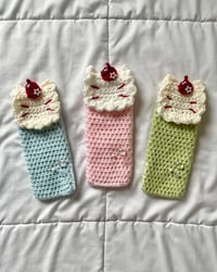 Image 1 of kitty cream soda pouches