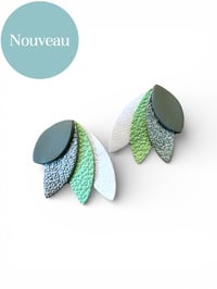 Image 1 of Boucles puces SALLY vert pomme