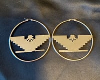 Image 1 of Huelga bird thin hoops 