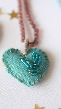 Image 4 of 🍀 Collane CUORE 🍀 in lino, ricamato con perline  