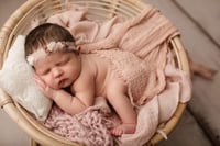 Image 5 of Buy a newborn session get a maternity session FREE!