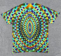 Image 3 of Large reverse dye