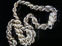 Image 5 of VINTAGE 1980 9CT YELLOW GOLD THICK CHAIN 15 INCHES 13g