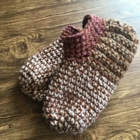 Image 3 of cabin socks 8/9