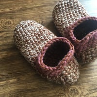 Image 4 of cabin socks 8/9