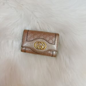 Image of Vintage Gucci Baby Pink Wallet/Key Holder