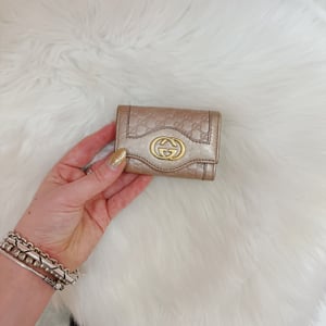 Image of Vintage Gucci Baby Pink Wallet/Key Holder