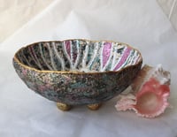 Image 9 of Handmade Decorative Papier-Mache Bowl – Stylized Flower Interior with Gold Rim
