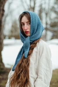 Image 9 of Pelham  Kerchief, x-large fit, crochet edge (Limited Merino wool in Denim  + more colurs)