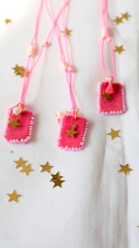 Image 1 of 🍭 Collane SOGNI ROSA 🍭 in velluto, ricamato con perline  