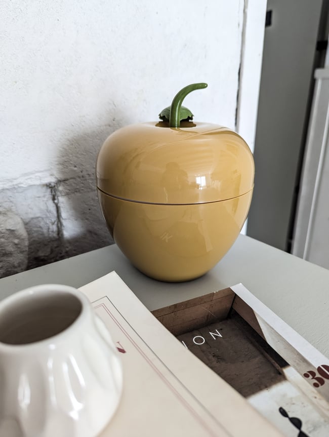 Pomme à glaçons jaune moutarde 