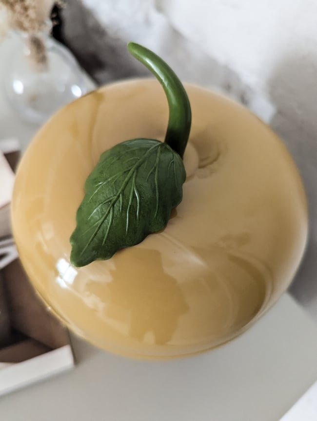 Pomme à glaçons jaune moutarde 