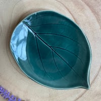 Image 3 of Green Ceramic Leaf Trinket / Ring Dish