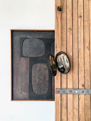 Image of Diorama - courting 