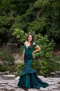 Image 6 of Senior sessions - $100 non refundable retainer fee