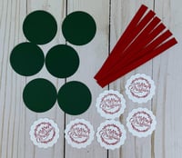 Image 5 of Merry Christmas Card Making Kit for Adults to DIY 6 Wreath Holiday Cards