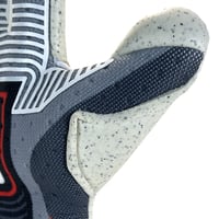 Image 4 of 07 Ritual Pro Strapless Goalkeeper Gloves – Quartz Grip