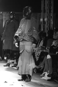 MONOGURUI u-op: (MAN STANDING BY HIS WORD)