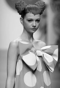 MONOGURUI digi-op: (I LIKE TO CONFUSE PEOPLE: THROW THEM SLIGHTLY OFF)