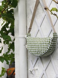 Image 2 of Sac halfmoon • vichy vert