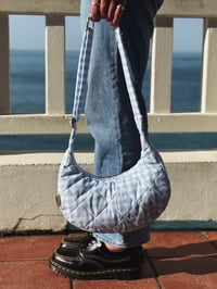 Image 1 of Sac croissant • vichy bleu clair