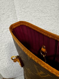 Image 3 of Preloved Authentic Louis Vuitton Neverfull GM