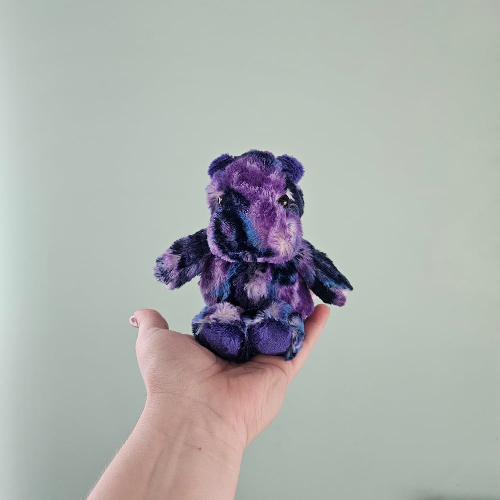 Image of Tiny Hippo *reserved*