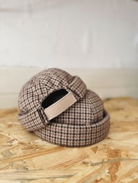 Image 1 of Docker • le Ricky