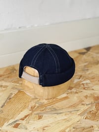 Image 4 of Docker • denim foncé