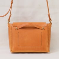 Image 3 of STUDIO LINE Small Box Sling tan
