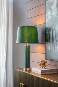 Image 7 of Elegant 27' Green Faux Crocodile Leather Table Lamp