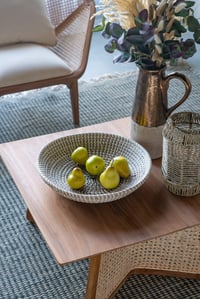 Image 14 of S/2 Kira Woven Seagrass Bowls