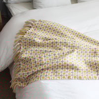 Image 6 of Pastoral Style Yellow Knitted Woolen Blanket