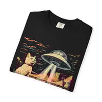 Image 6 of UFO Cat T-Shirt, Vintage Graphic Tee, Unisex Trendy Apparel, Alien Lover Gift, Casual Everyday Wear,