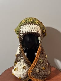 Image 1 of Cowrie Shell Armor Hat