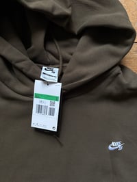 Image 2 of Nike Sb hoody olive XL 