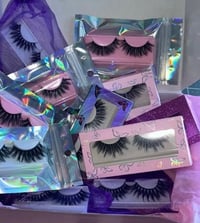 Eyelash bundle