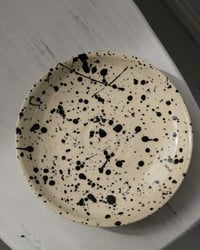 Image 1 of Spiral Plate in Ink Splatter 8″