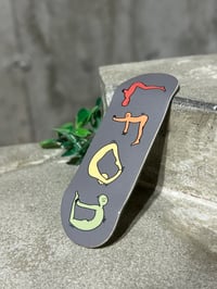 Image 1 of People Gray N1 32MM