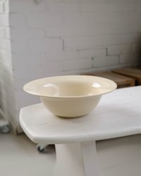 Image 1 of Flat Rimmed Bowl in Cream, Large